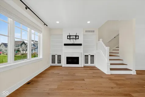 10486 Dusty Rose Drive Zionsville IN 46077