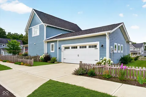 10486 Dusty Rose Drive Zionsville IN 46077