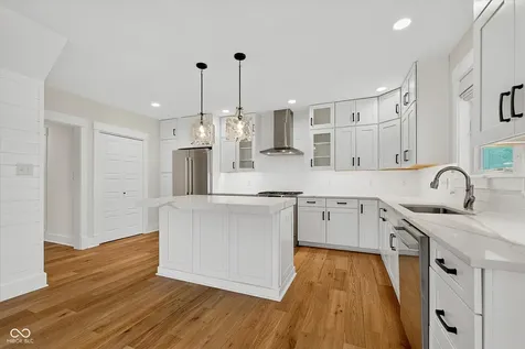 10486 Dusty Rose Drive Zionsville IN 46077