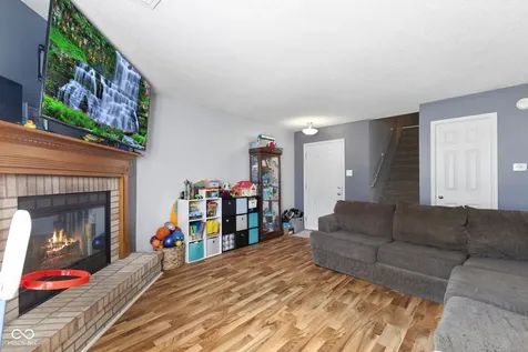 2523 Redland Lane Indianapolis IN 46217