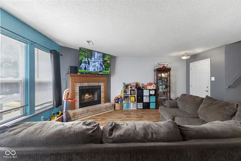 2523 Redland Lane Indianapolis IN 46217