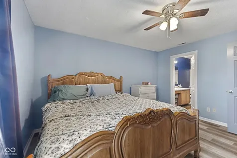 2523 Redland Lane Indianapolis IN 46217