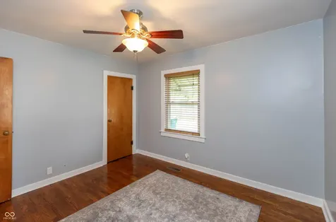 143 High Street Danville IN 46122