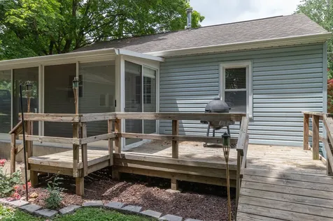 143 High Street Danville IN 46122