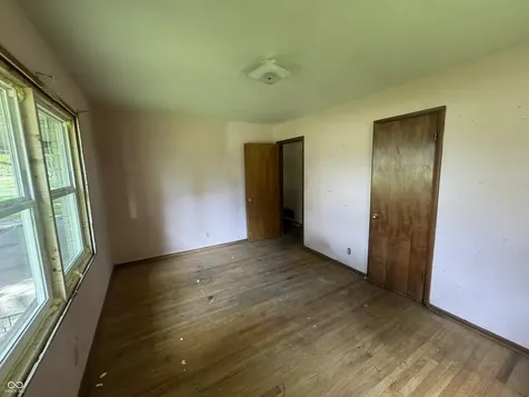 2324 E Thompson Indianapolis IN 46227