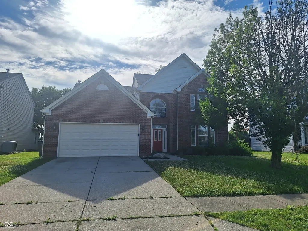 8237 Alcona Drive Indianapolis IN 46237
