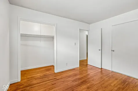 1822 W 10th Street Indianapolis IN 46222