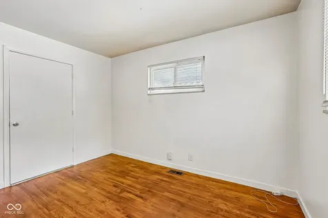 1822 W 10th Street Indianapolis IN 46222