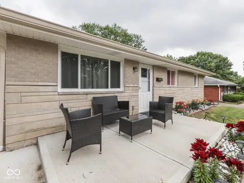 521 S 4th Avenue Beech Grove IN 46107