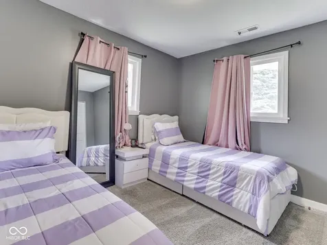521 S 4th Avenue Beech Grove IN 46107