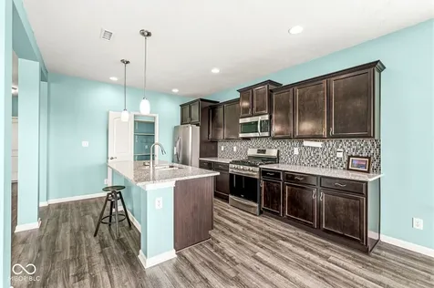 7958 Apalachee Drive Indianapolis IN 46217