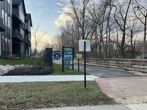 345 E Park Street Westfield IN 46074