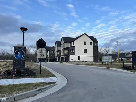 345 E Park Street Westfield IN 46074