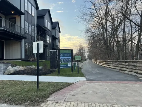 345 E Park Street Westfield IN 46074