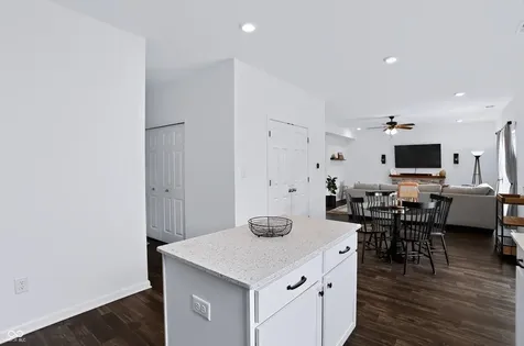 5671 Teak Lane Mccordsville IN 46055
