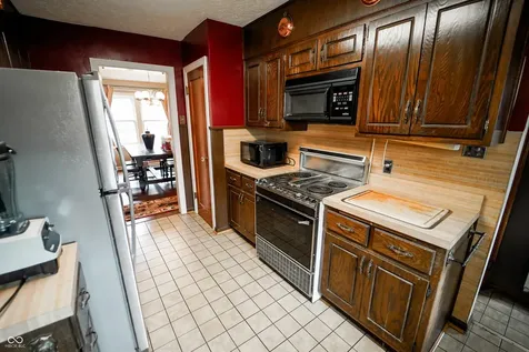 6126 E Saint Joseph Street Indianapolis IN 46219