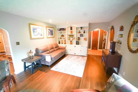 6126 E Saint Joseph Street Indianapolis IN 46219