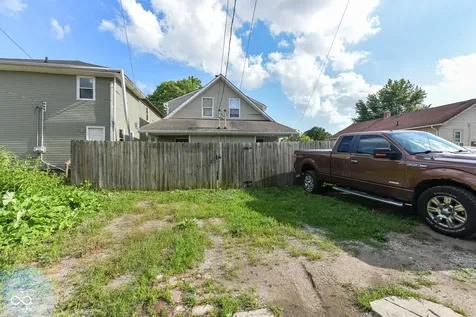 2610 E North Street Indianapolis IN 46201
