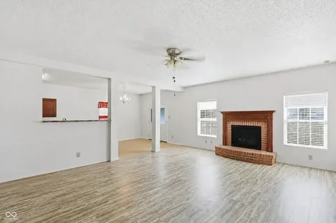 3290 Holt Street Whiteland IN 46184