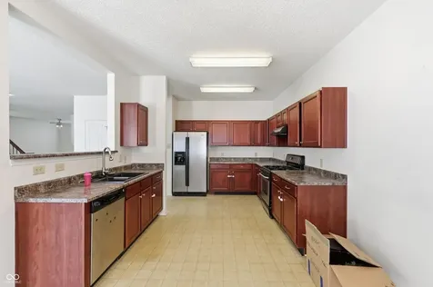 3290 Holt Street Whiteland IN 46184