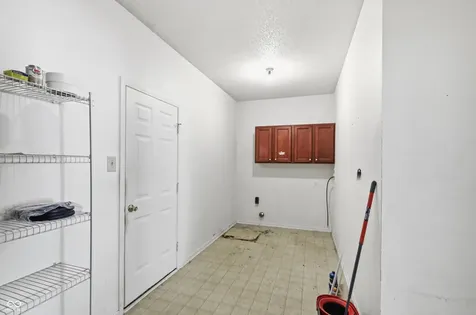 3290 Holt Street Whiteland IN 46184