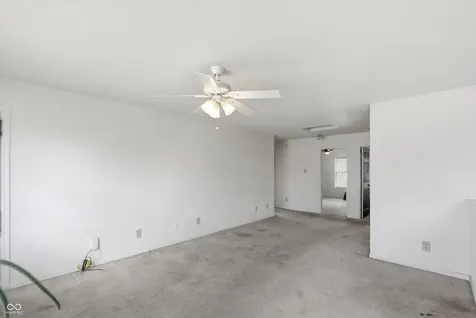 3290 Holt Street Whiteland IN 46184