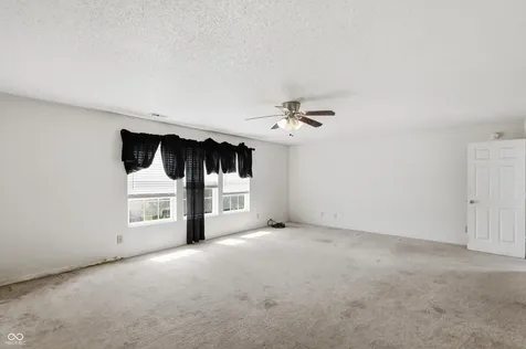 3290 Holt Street Whiteland IN 46184
