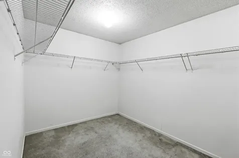 3290 Holt Street Whiteland IN 46184