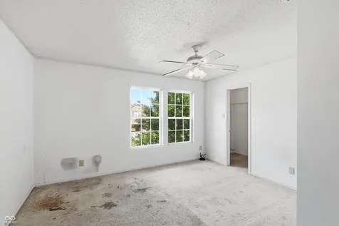 3290 Holt Street Whiteland IN 46184