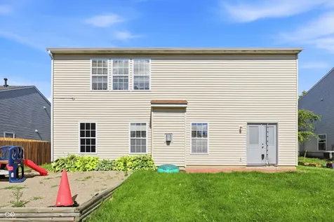 3290 Holt Street Whiteland IN 46184