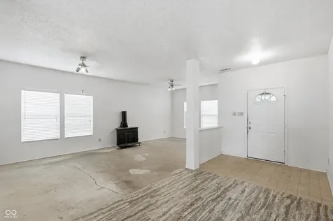 3290 Holt Street Whiteland IN 46184