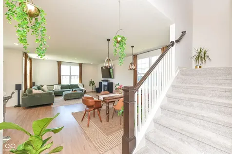 6907 Seattle Slew Drive Whitestown IN 46075