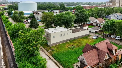 2121 Madison Avenue Indianapolis IN 46225