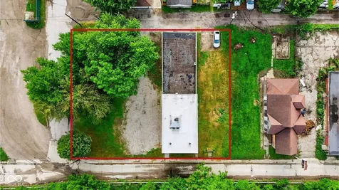 2121 Madison Avenue Indianapolis IN 46225