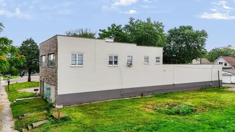 2121 Madison Avenue Indianapolis IN 46225