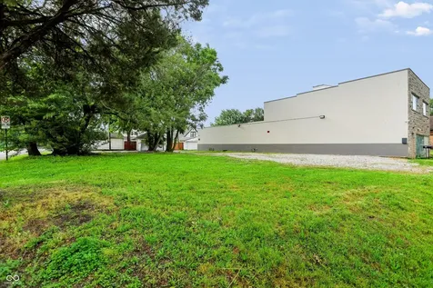 2121 Madison Avenue Indianapolis IN 46225
