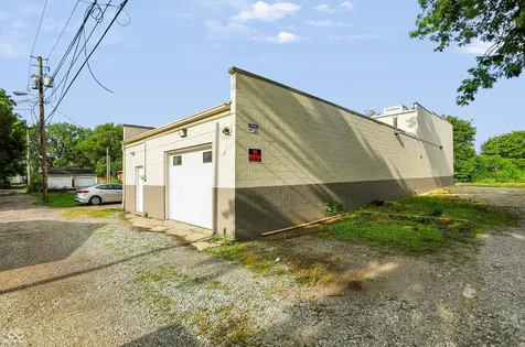 2121 Madison Avenue Indianapolis IN 46225