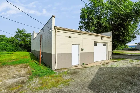 2121 Madison Avenue Indianapolis IN 46225