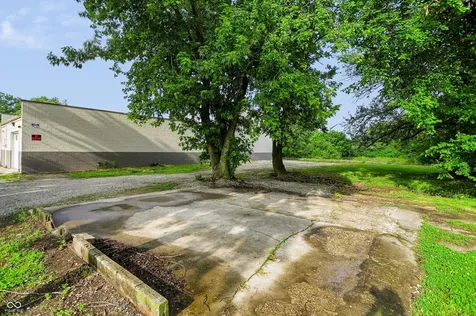 2121 Madison Avenue Indianapolis IN 46225
