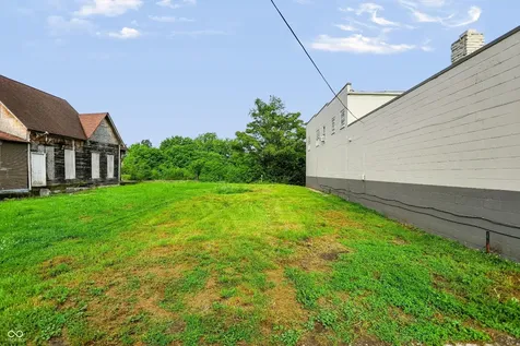 2121 Madison Avenue Indianapolis IN 46225