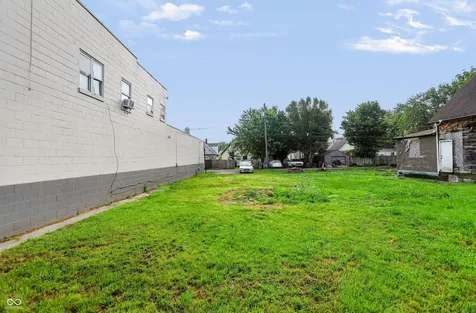 2121 Madison Avenue Indianapolis IN 46225
