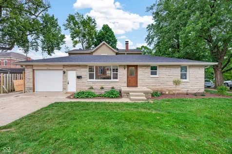 605 8th Columbus IN 47201