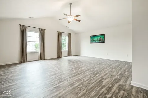 1838 Irish Lake Lane Indianapolis IN 46239