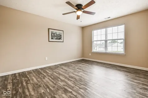1838 Irish Lake Lane Indianapolis IN 46239