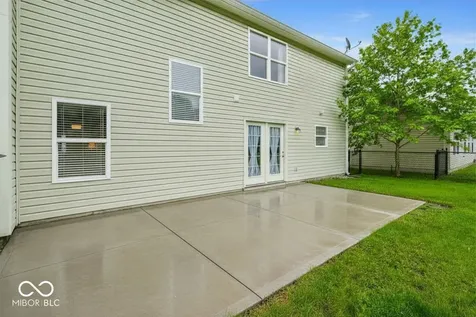 1838 Irish Lake Lane Indianapolis IN 46239