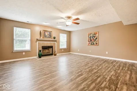 1838 Irish Lake Lane Indianapolis IN 46239