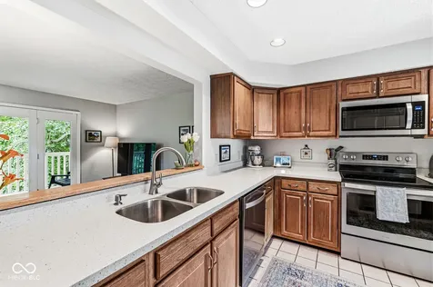 6908 Ralph Court Indianapolis IN 46220