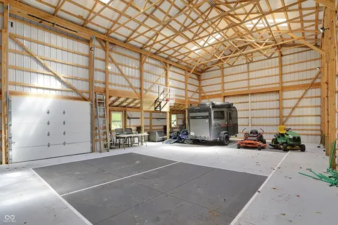 8820 Mud Creek Road Indianapolis IN 46256