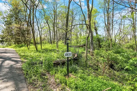8820 Mud Creek Road Indianapolis IN 46256