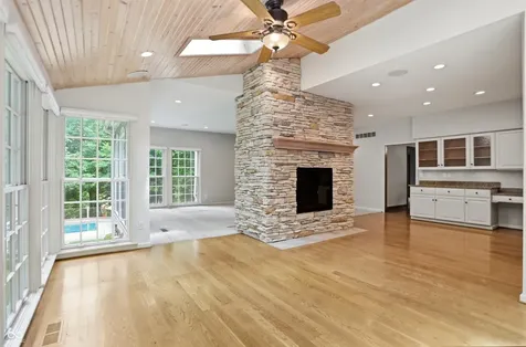 8820 Mud Creek Road Indianapolis IN 46256